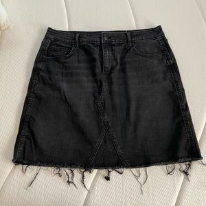 Size 14, Old Navy Black Skirt $20 OBO